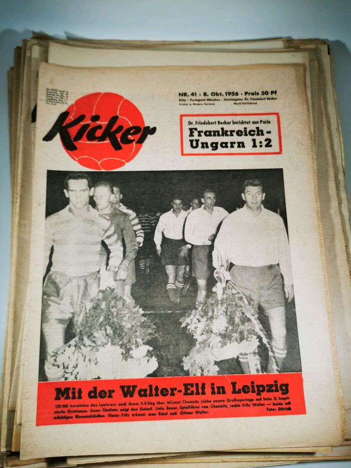 Fussball Kicker Die Sportrevue 1956 - 1966 Bundesliga in Hamburg