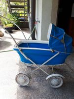 alter Kinderwagen, Puppenwagen aus den 60/70ern, Retro Bayern - Karlstadt Vorschau