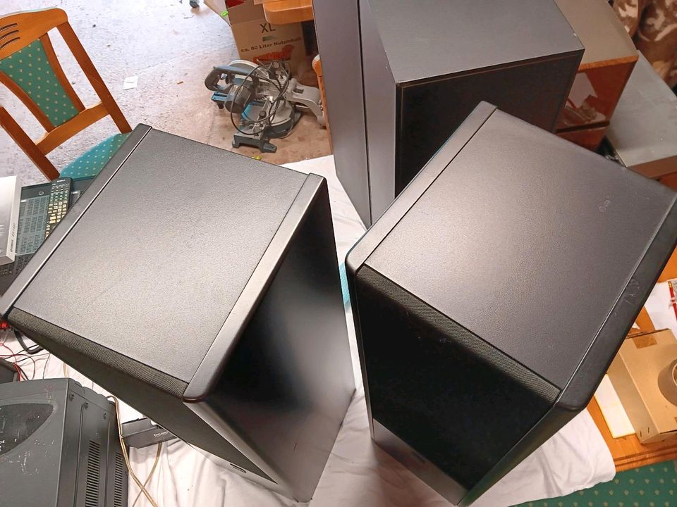 2 große Boxen von Quart 350 S  80 Watt , 80 x 26 x 27 cm in Neuleiningen