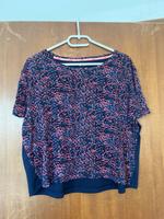 Sportshirt mit Muster-Front und einfarbigem Rücken Niedersachsen - Sarstedt Vorschau