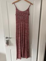 Kleid Sommer Größe 36 NEU Hessen - Butzbach Vorschau