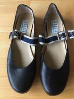 Schuhe Damen 39 Riemchenschuhe Pumps neuwertig Hessen - Schotten Vorschau