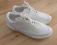 Weisse Sneakers Turnschuhe Gr 40 NEU Frankfurt am Main - Berkersheim Vorschau