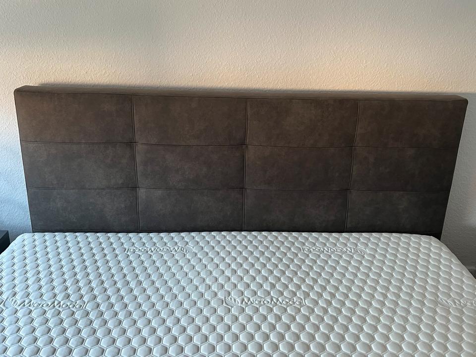 Boxspringbett 180x200 cm Federkern Anthrazit mit Matratze Neu in Recklinghausen