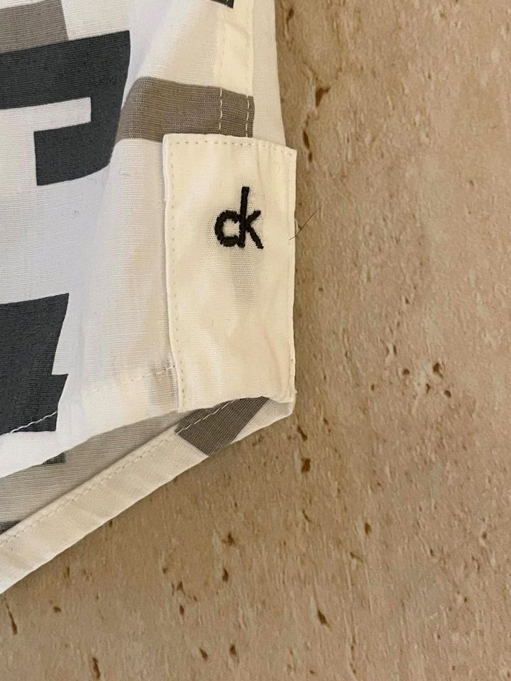 Calvin klein Hemd zu verkaufen in Bremen