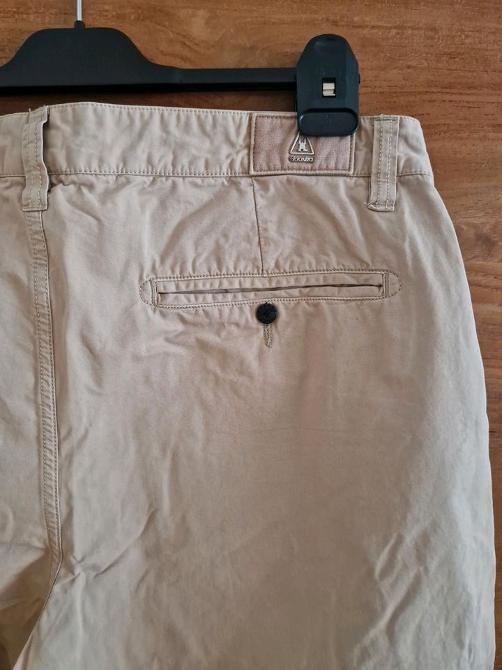 Gaastra Hose kurz Shorts beige Herren 36 in Hattingen