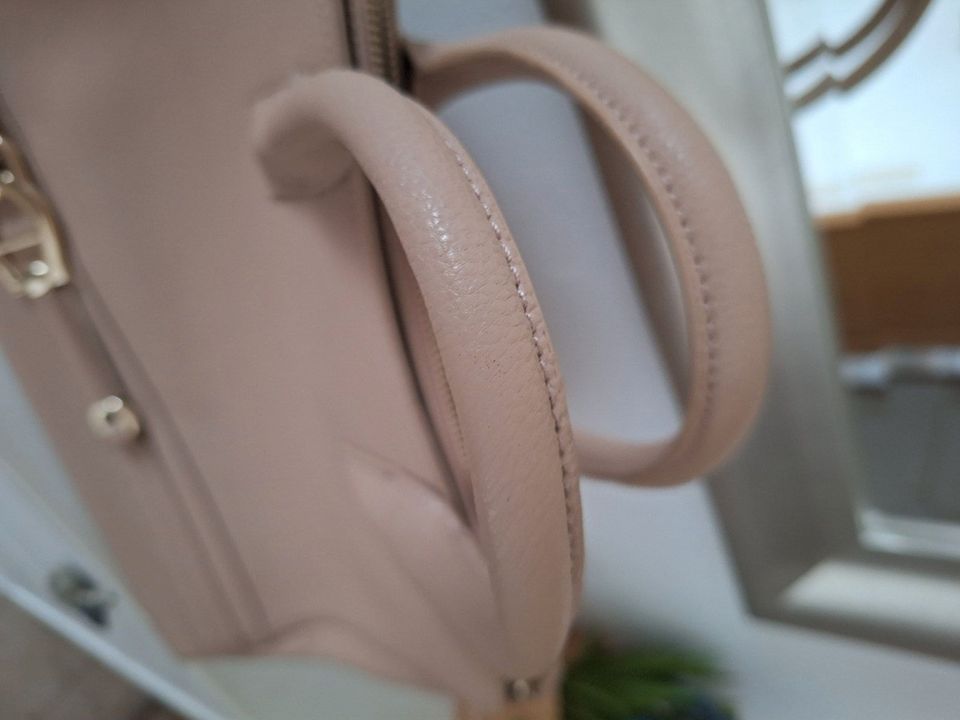 Aigner Tasche  All in One in Ingolstadt