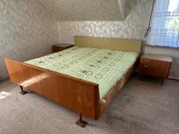 Schlafzimmer, Bett, Nachtschrank, Spiegelkommode DDR 60er Jahre Sachsen-Anhalt - Bad Lauchstädt Vorschau