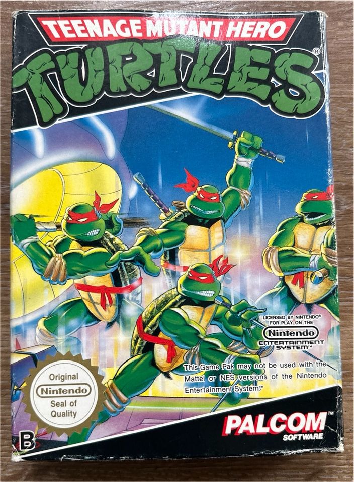 Teenage Mutant Hero Turtles fürs NES mit OVP in Bochum