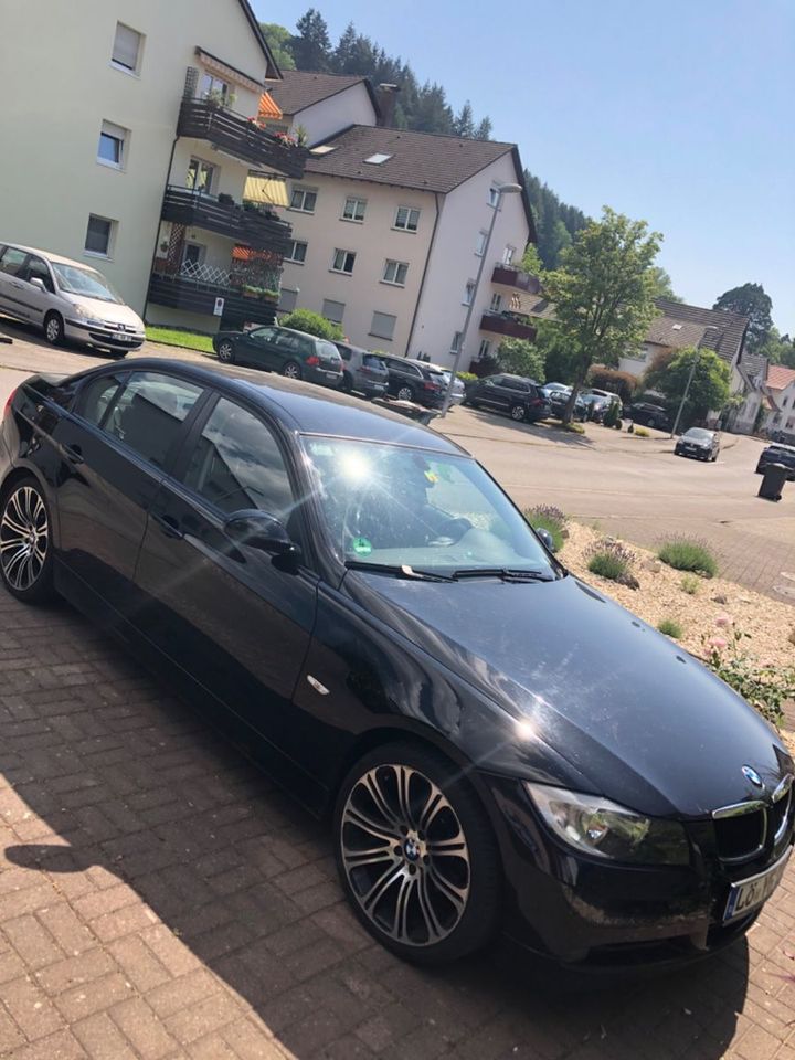 BMW 318i - in Kandern