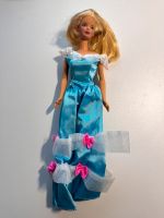 Erdbeer Barbie ohne Original-Kleid Rheinland-Pfalz - Landau in der Pfalz Vorschau