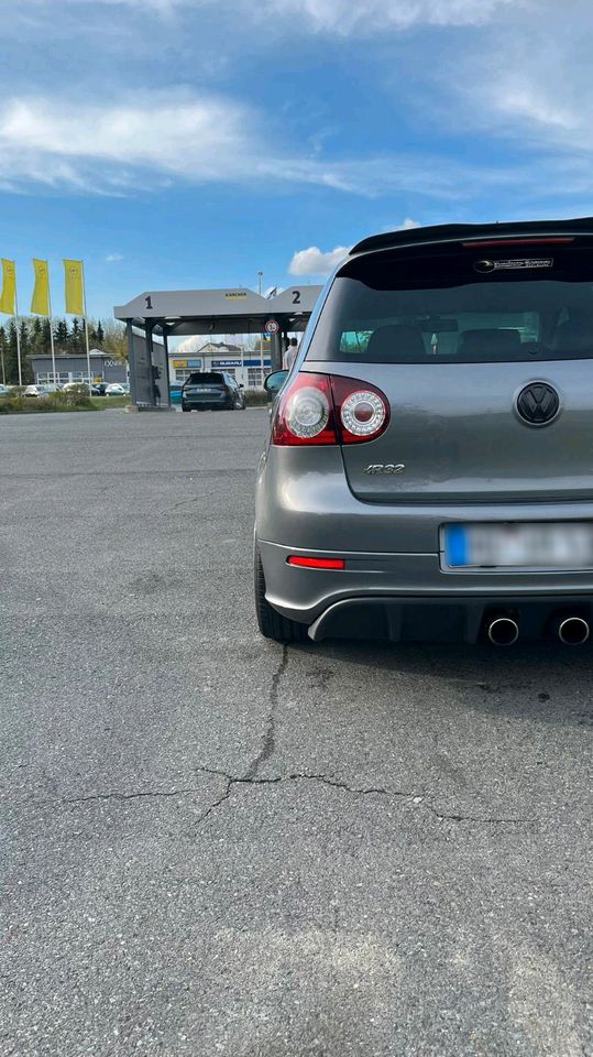 Golf 5 R32 in Selbitz