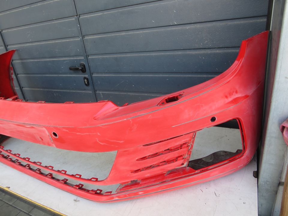 VW Scirocco R-Line Facelift Stoßstange Vorne Bumper 1K8807221N in Bönnigheim