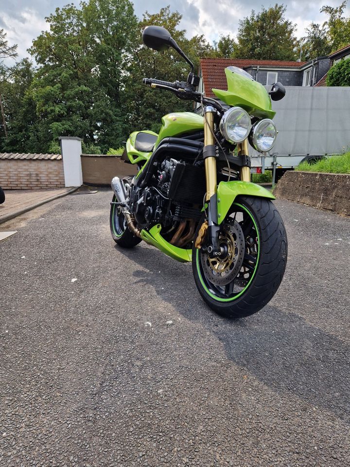 Triumph speed triple 1050 in Remscheid