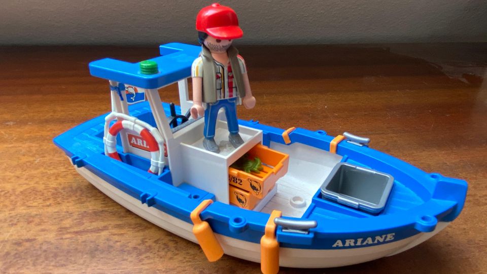 Playmobil Fischkutter (5131) in Köln