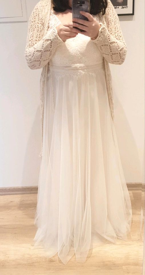 Normales Brautkleid auch Umstandsbrautkleid Hochzeitskleid XL in Bochum