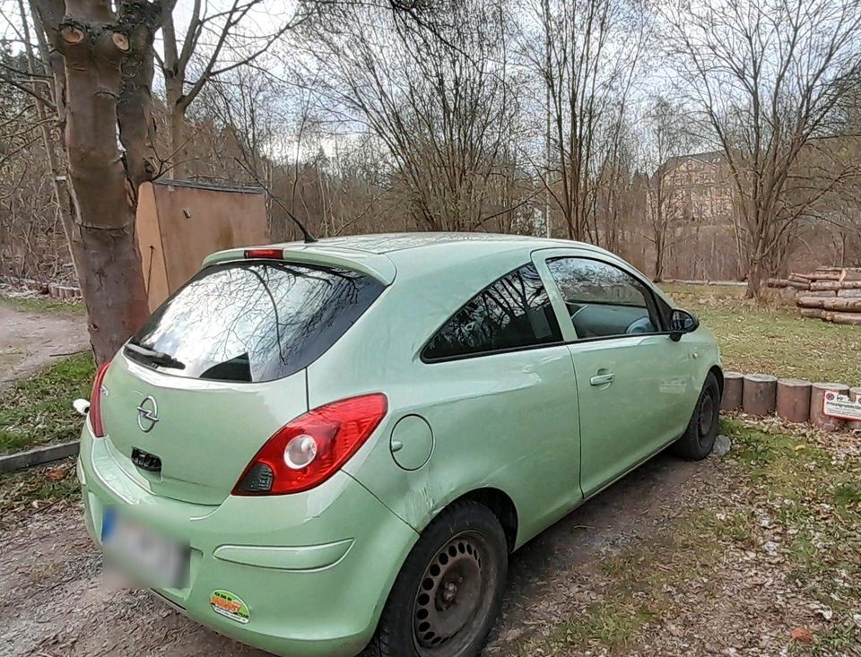Opel Corsa in Großrückerswalde