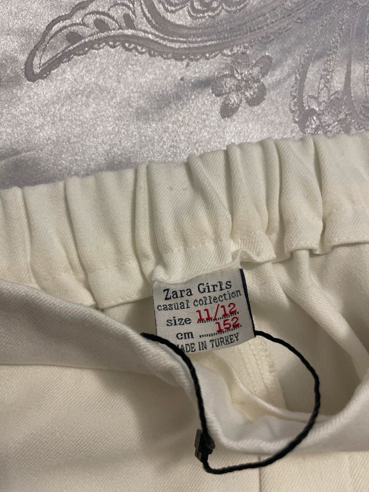 Zara Girls Leggins Gr.152 Neu in Hamburg