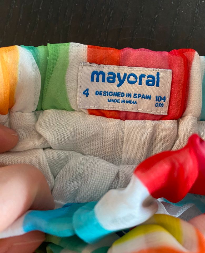 Mayoral Shorts Sommerhose bunt Chiffon Gr. 104 in Frankfurt am Main