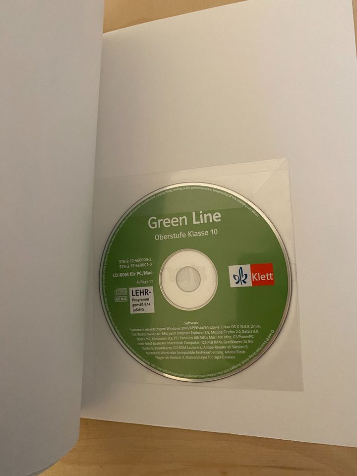 Green Line Oberstufe Klasse 10 mit CD-Rom (G8) in Bergisch Gladbach