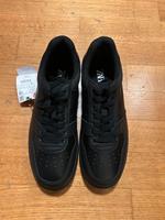 ZARA Sneaker schwarz 40 NEU Frankfurt am Main - Sachsenhausen Vorschau