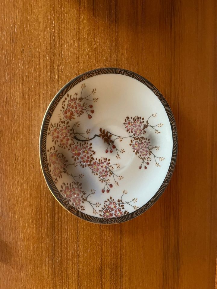 Teeservice Japan (Porzellan) mit Kirschblütenmuster in München