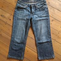Jeans Esprit Capri dreiviertel Größe 36 Rheinland-Pfalz - Mainz Vorschau
