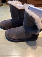 UGG Bailey Button Bomber Niedersachsen - Cuxhaven Vorschau