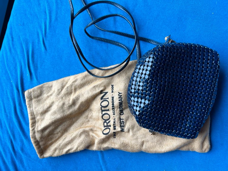 Vintage Oroton Abendtasche blau in Ehningen