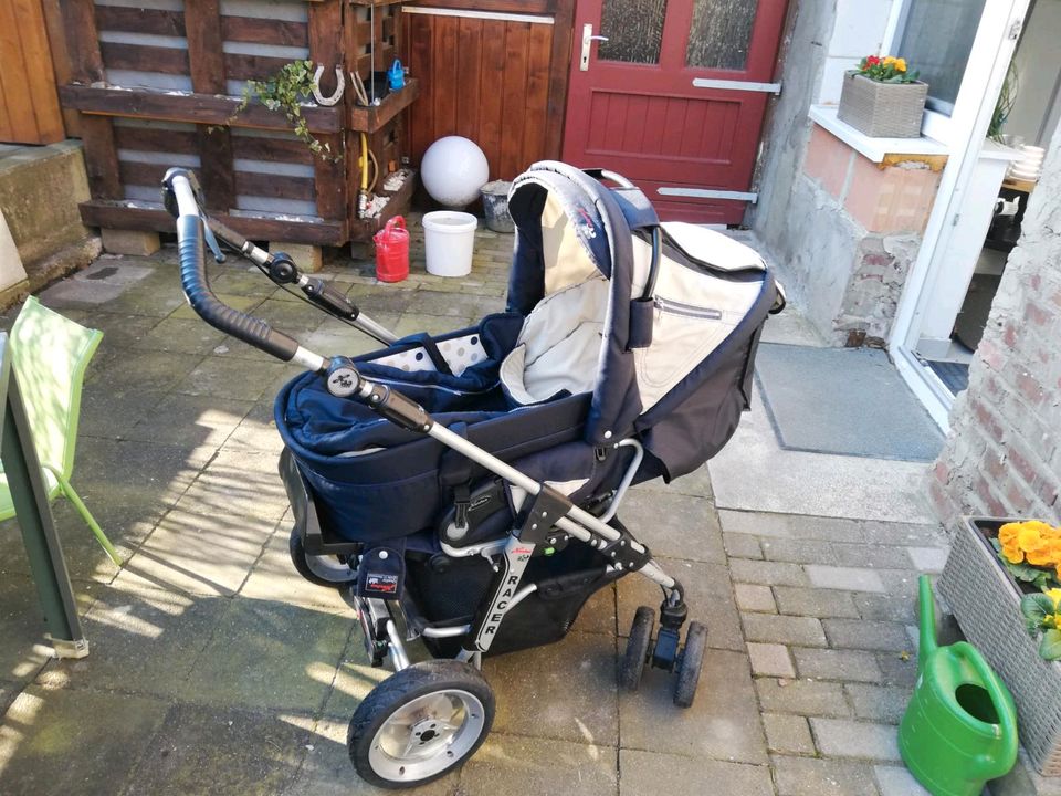 Hartan Racer Kinderwagen in Borgentreich