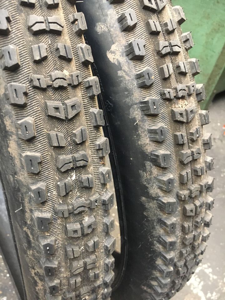 2 X Maxxis Aggressor 29x2,3 Exo MTB Reifen in Aachen