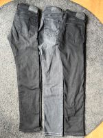 3 Jeanshosen von Jack&Jones in der Gr. W28 L32. Niedersachsen - Langenhagen Vorschau