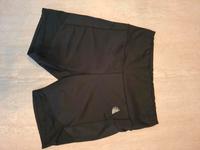 Kurze Sporthose von Zizzi in Gr. 52 schwarz Niedersachsen - Melle Vorschau