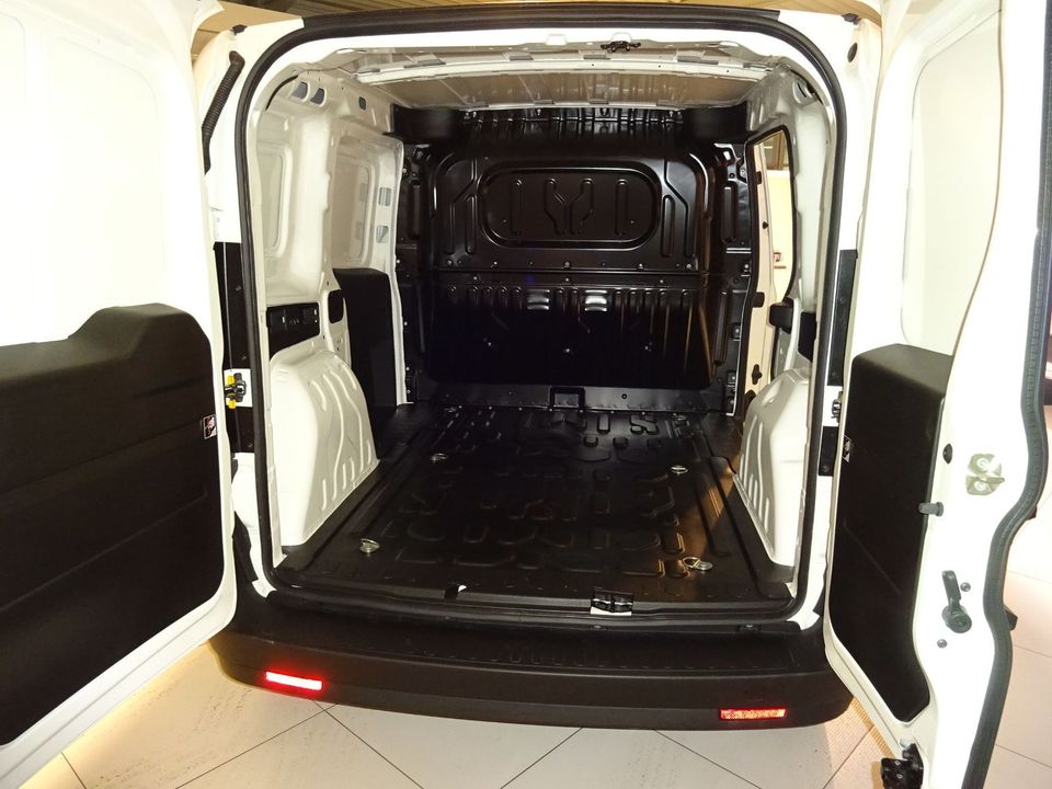 Fiat Doblo Cargo Serie 2 Kawa L1H1 SX 1.6 Mul in Heinsberg