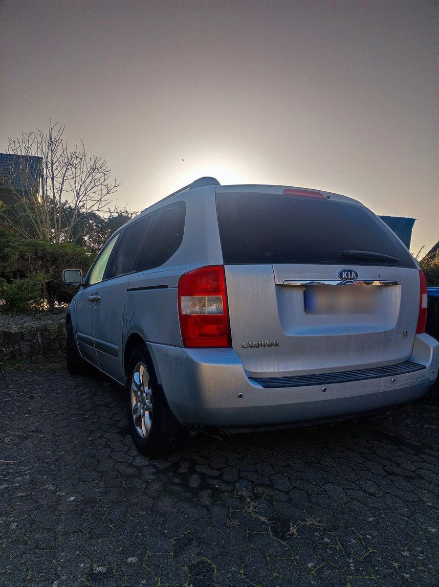 Abbildung des Autos Kia Carnival 2.9 CRDi EX…