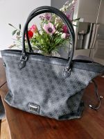 Guess Damen Shopper Schultertasche MERIDIAN Grau 4G-Markenprin Wandsbek - Hamburg Marienthal Vorschau