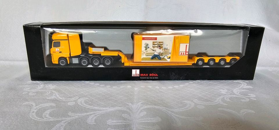 Herpa 308373 Mercedes-Benz Actros SLT Tieflader Max Bögl Spur H0 in Schwabach