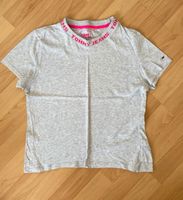 Tommy Jeans Tommy Hilfiger Shirt/T-Shirt Gr.M(S) grau Hessen - Bad Schwalbach Vorschau