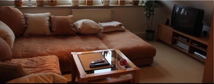 11 tlg. Wohnzimmer Möbel SET/Couch,Schränke,Schreibtisch,Esstisch in Pössneck