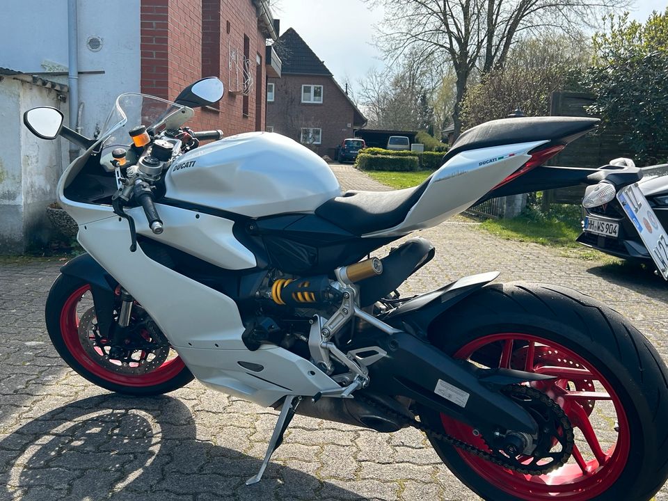 Ducati Panigale 899 in Brokstedt