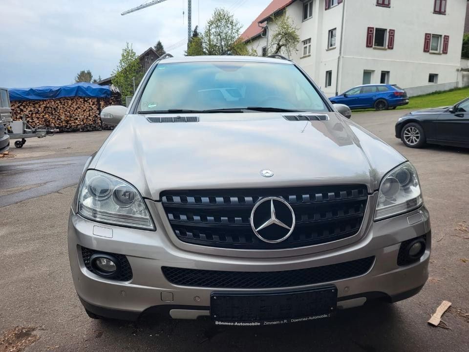 Mercedes-Benz ML 280 CDI 4MATIC - ATM 50000 km Service neu in Bösingen