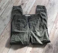 Hose Joggpants Größe 170/180 H&M Brandenburg - Altlandsberg Vorschau