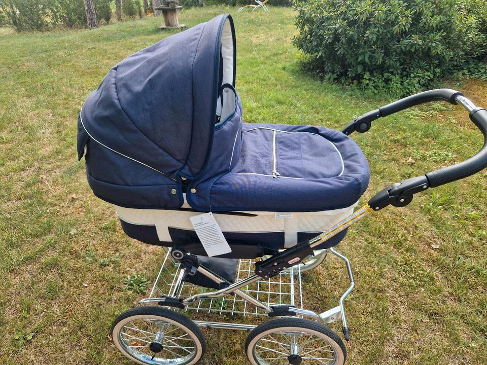 Traumhafter Emmaljunga Kinderwagen in Brandenburg an der Havel