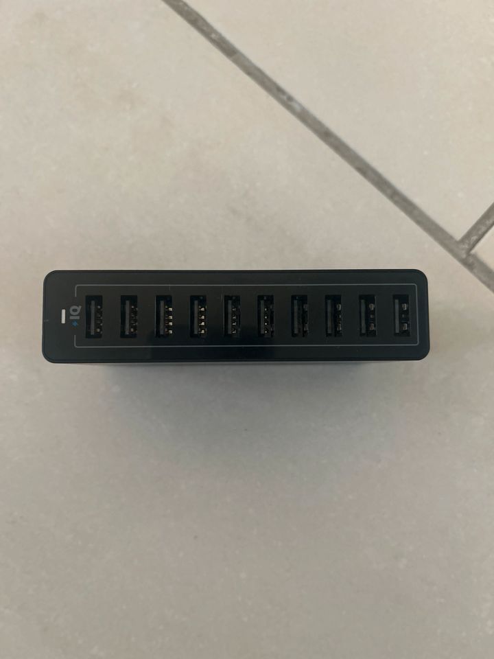 Anker 10 Port Charger in Duisburg