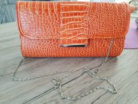 APART Abendtasche/Clutch Orange mit Silberkette Kroko Prägung NEU Bergedorf - Hamburg Lohbrügge Vorschau