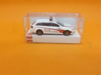 Busch 1:87  49661  Audi A6 Avant  Ambulanzflugdienst Bayern - Günzburg Vorschau