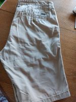 Flotter ESPRIT Shorts Gr 36 / L beige Baumwolle Lg 56cm 9 € Rheinland-Pfalz - Stockhausen-Illfurth Vorschau