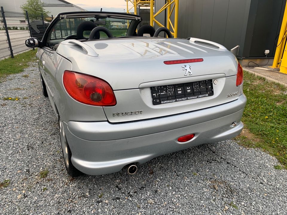 Peugeot 206 Cabrio mit Tüv 9/24 in Aidenbach