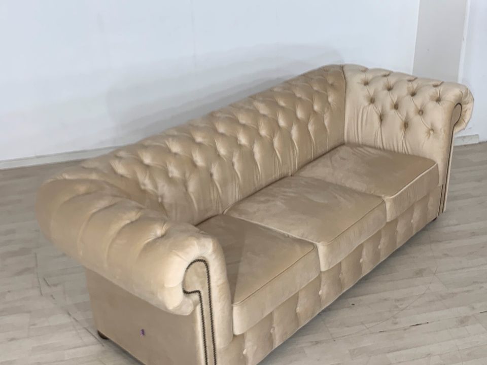 ENGLISH CHESTERFIELD COUCH SOFA COUCHGARNITUR SESSEL VINTAGE in Berlin