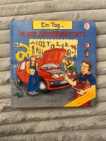 Kinderbuch ein Tag… in der Autowerkstatt Bilderbuch klappen Auto Berlin - Treptow Vorschau